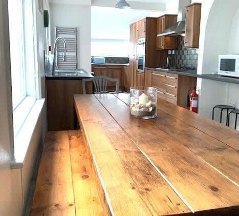 Jackson Landing - Spacious House With Central Location ฟายลี ภายนอก รูปภาพ